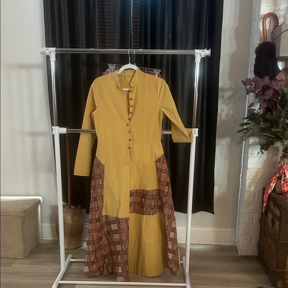 Elegant Long Sleeve Dress with Yellow and Brown Plaid